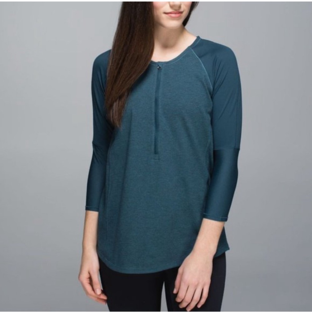 Lululemon Spin City Long Sleeve 1/4 Zip Top in Teal